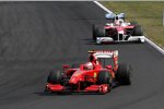 Kimi Räikkönen (Ferrari) vor Timo Glock (Toyota) 