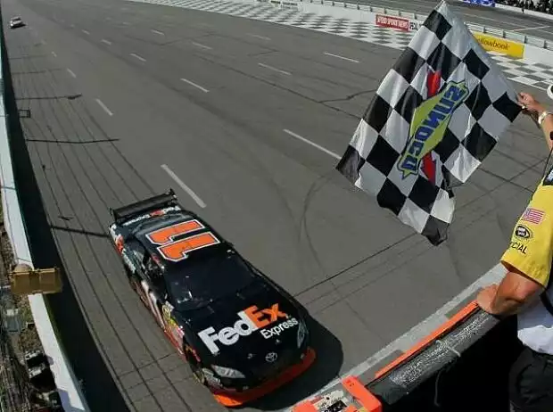 Denny Hamlin Titel-Bild zur News: Denny Hamlin