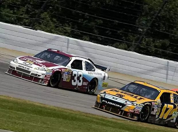 Clint Bowyer Titel-Bild zur News: Clint Bowyer
