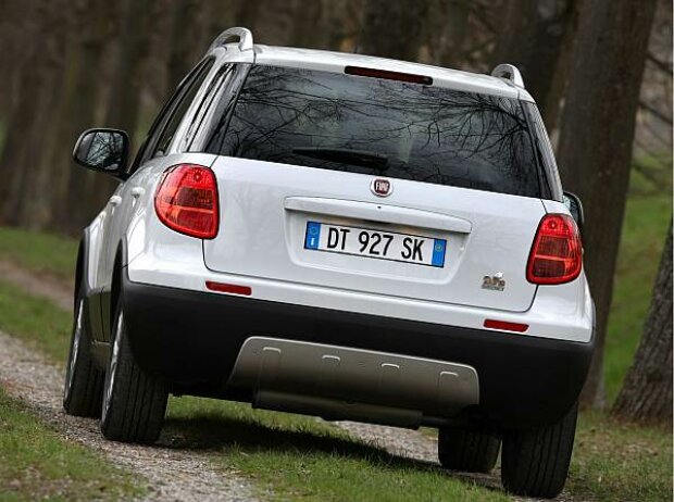 Fiat Sedici Heckansicht Fiat Sedici Heckansicht