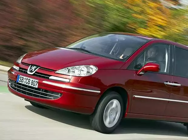 Peugeot 807 Titel-Bild zur News: Peugeot 807
