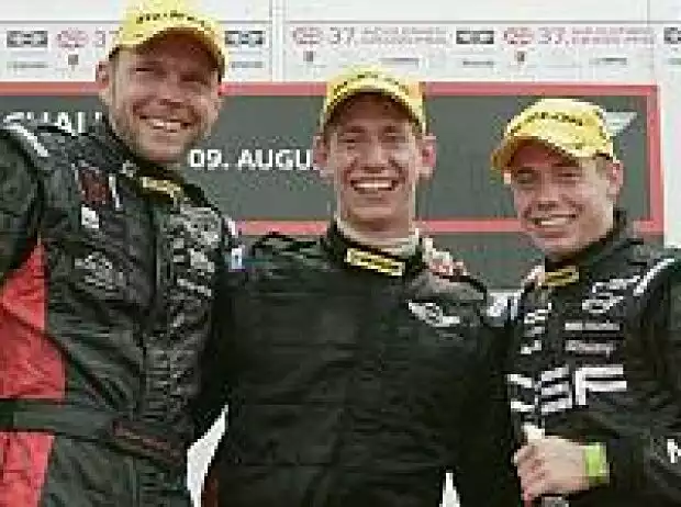 Das Podium vom Nürburgring Titel-Bild zur News: Das Podium vom Nürburgring