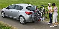 Opel Astra mit Flex-Fix-Träger