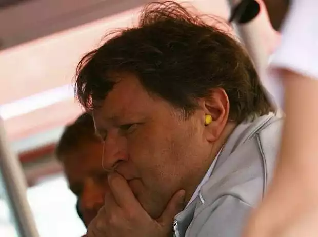 Norbert Haug (Mercedes-Motorsportchef) Titel-Bild zur News: Norbert Haug (Mercedes-Motorsportchef)