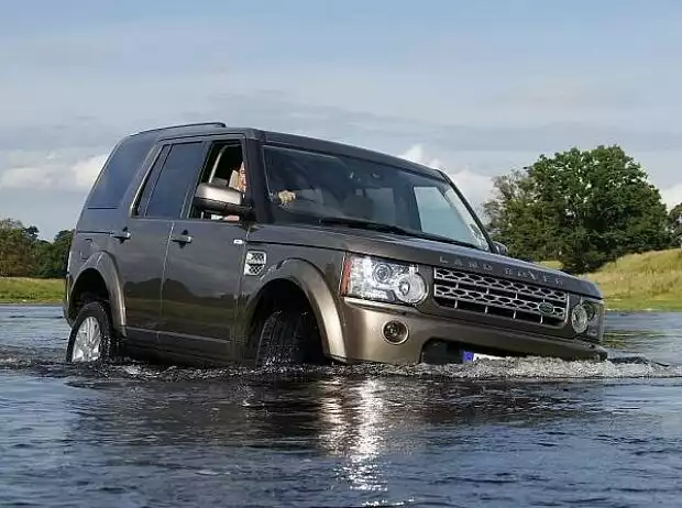 Land Rover Discovery 4 Titel-Bild zur News: Land Rover Discovery 4