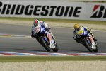 Jorge Lorenzo vor Valentino Rossi (Yamaha)