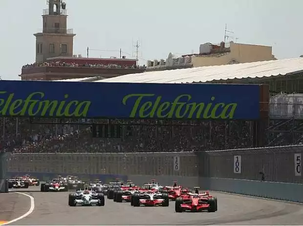 Start in Valencia 2008 Titel-Bild zur News: Start in Valencia 2008