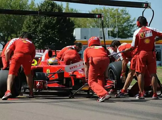 Luca Badoer Titel-Bild zur News: Luca Badoer