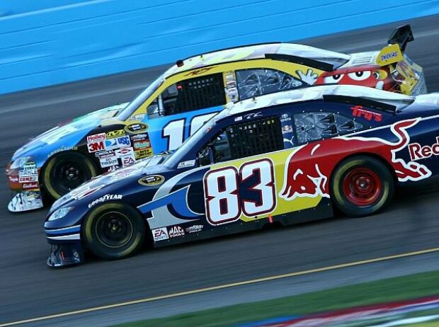 Brian Vickers, Kyle Busch