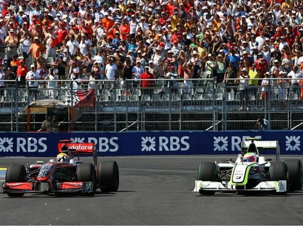Lewis Hamilton und Rubens Barrichello