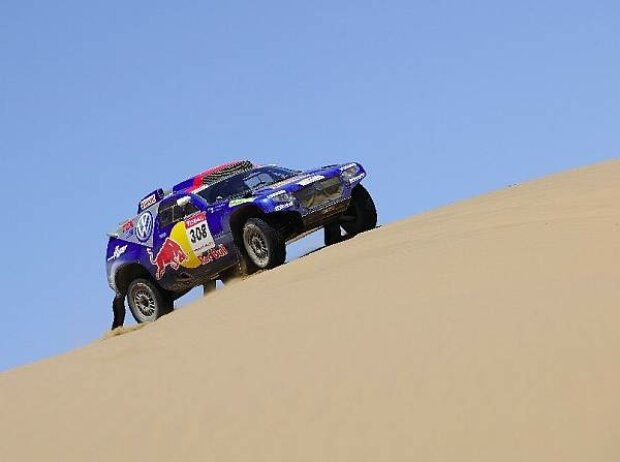 Titel-Bild zur News: VW in der Wüste