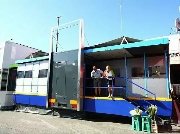 Motorhome von Force India Titel-Bild zur News: Motorhome von Force India