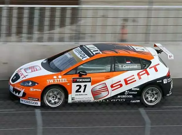 Tom Coronel Titel-Bild zur News: Tom Coronel