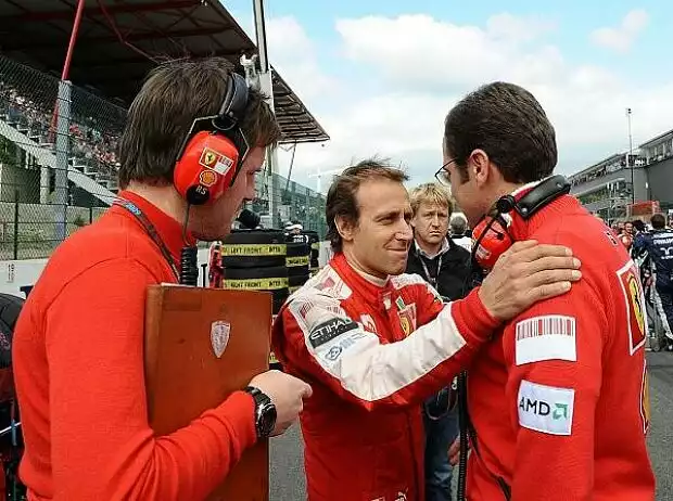 Titel-Bild zur News: Rob Smedley, Luca Badoer und Stefano Domenicali