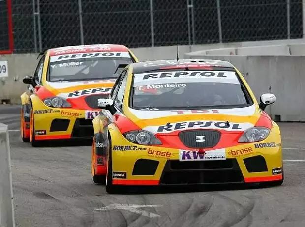 Yvan Muller, Tiago Monteiro Titel-Bild zur News: Yvan Muller, Tiago Monteiro