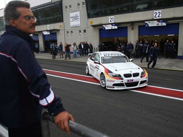 Titel-Bild zur News: Mario Theissen (BMW Motorsport Direktor), Jörg Müller