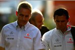 Martin Whitmarsh (Teamchef) und Pedro de la Rosa (McLaren-Mercedes) 