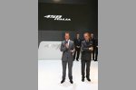 Michael Schumacher und Luca di Montezemolo (Präsident) 