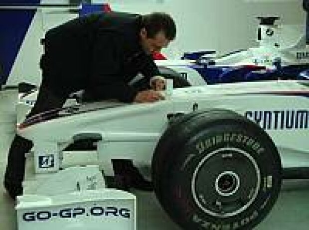 Wolfgang Schmid BMW Sauber F1 Team 2009 Testfahrten