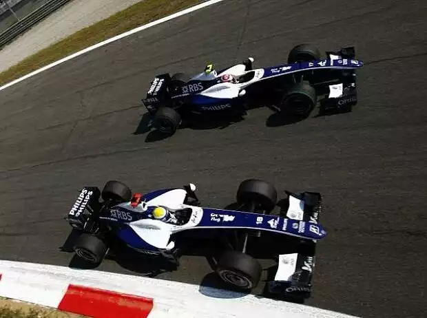 Kazuki Nakajima, Nico Rosberg Titel-Bild zur News: Kazuki Nakajima, Nico Rosberg