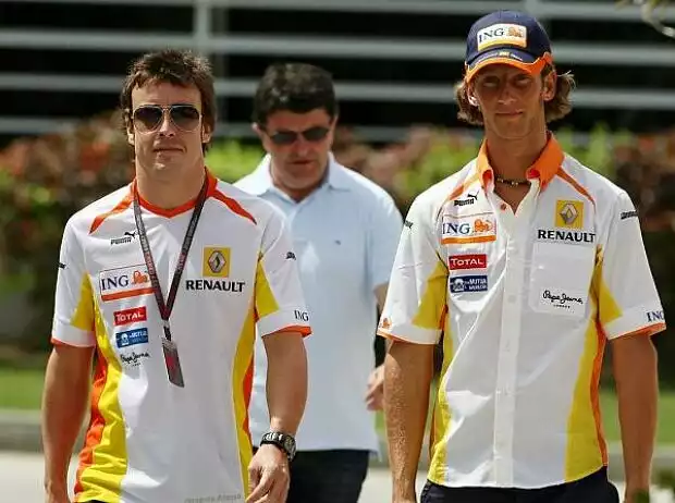 Fernando Alonso, Romain Grosjean Titel-Bild zur News: Fernando Alonso, Romain Grosjean