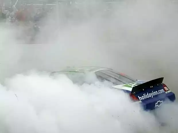 Clint Bowyer Titel-Bild zur News: Clint Bowyer