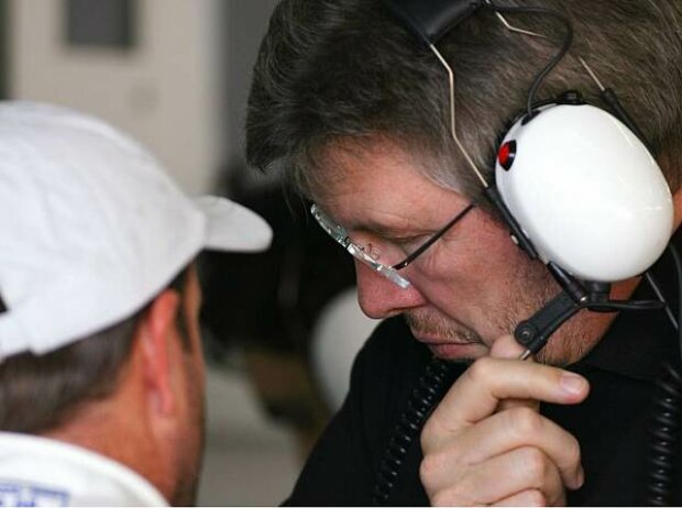 Titel-Bild zur News: Rubens Barrichello, Ross Brawn (Teamchef)