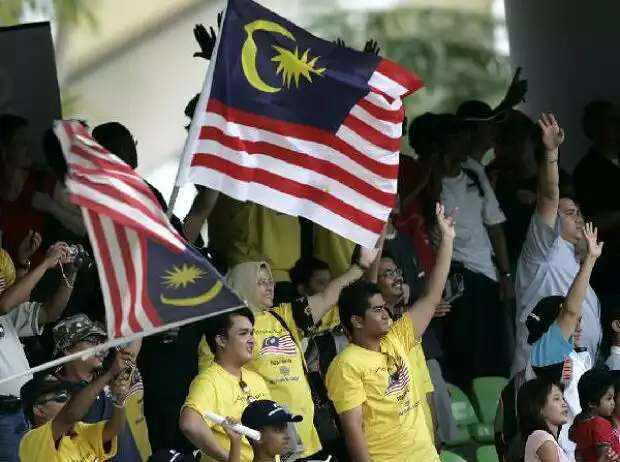 Fans in Malaysia Titel-Bild zur News: Fans in Malaysia