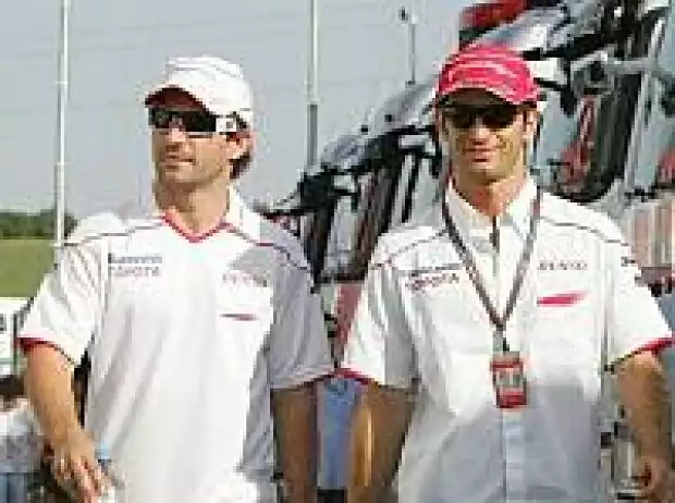 Jarno Trulli, Timo Glock Titel-Bild zur News: Jarno Trulli, Timo Glock