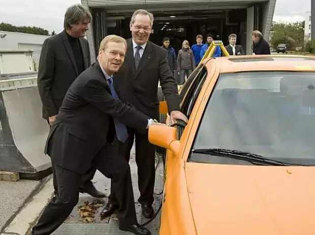 Hermann Tomczyk, Ari Vatanen und Peter Meyer Titel-Bild zur News: Hermann Tomczyk, Ari Vatanen und Peter Meyer