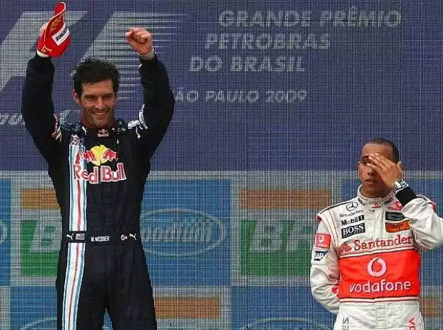 Mark Webber und Lewis Hamilton Titel-Bild zur News: Mark Webber und Lewis Hamilton