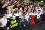 Jenson Button Rubens Barrichello Ross Brawn (Teamchef) (Brawn) 