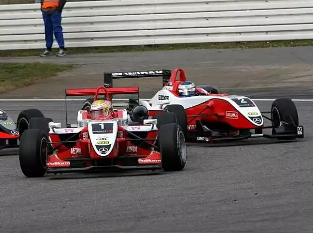 Jules Bianchi, Valtteri Bottas, Roberto Merhi Titel-Bild zur News: Jules Bianchi, Valtteri Bottas, Roberto Merhi