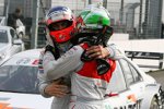 Gary Paffett (HWA-Mercedes)  Timo Scheider (Abt-Audi) 