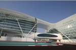 Durchfahrt unter dem Yas-Marina-Hotel