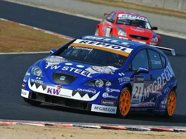 Tom Coronel Titel-Bild zur News: Tom Coronel
