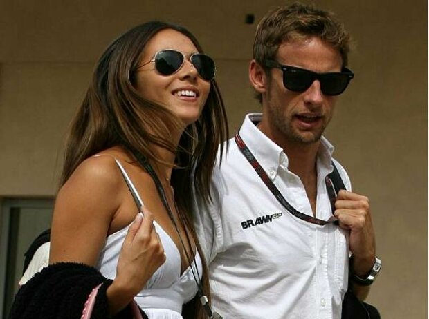 Titel-Bild zur News: Jessica Michibata und Jenson Button