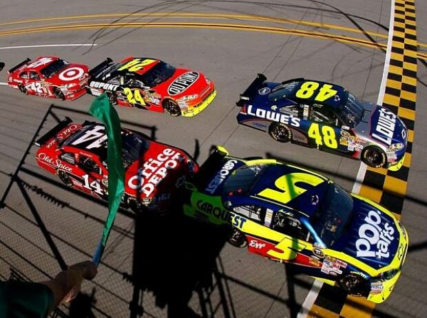 Jimmie Johnson, Mark Martin Jimmie Johnson, Mark Martin