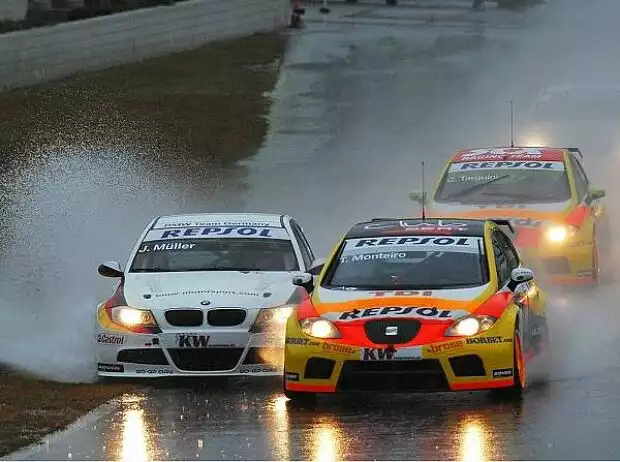 Tiago Monteiro, Jörg Müller Titel-Bild zur News: Tiago Monteiro, Jörg Müller