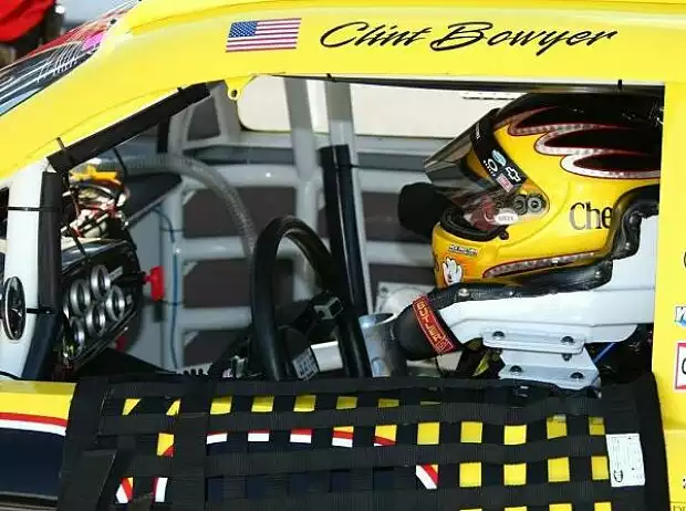 Titel-Bild zur News: Clint Bowyer