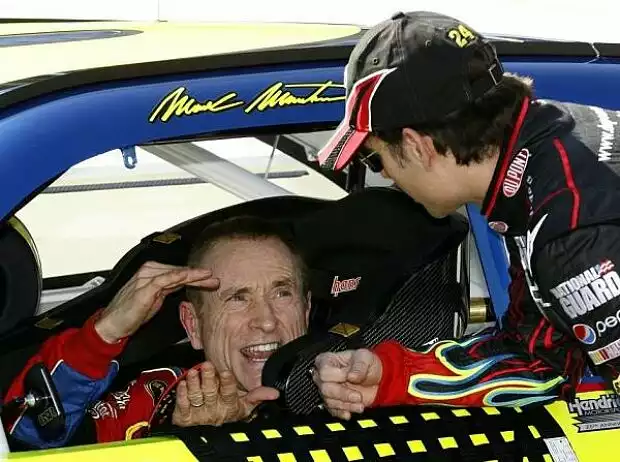 Mark Martin, Jeff GordonBristol, Bristol Motor Speedway Titel-Bild zur News: Mark Martin, Jeff GordonBristol, Bristol Motor Speedway