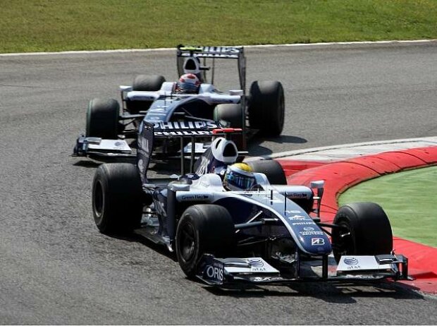 Kazuki Nakajima, Nico Rosberg Kazuki Nakajima, Nico Rosberg