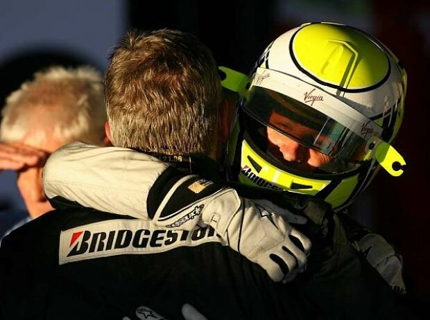 Titel-Bild zur News: Jenson Button und Ross Brawn, Melbourne, Albert Park