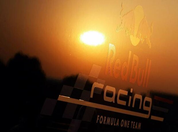 Red-Bull-Racing-Logo Red-Bull-Racing-Logo