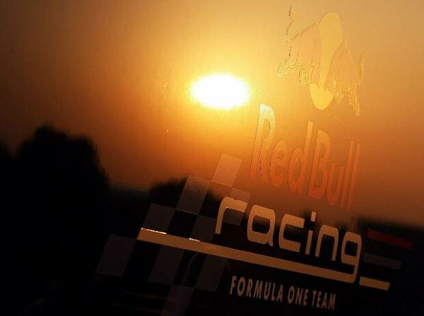 Titel-Bild zur News: Red-Bull-Racing-Logo