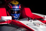 Mark Webber (Red Bull) testet den neuen GP2-Boliden