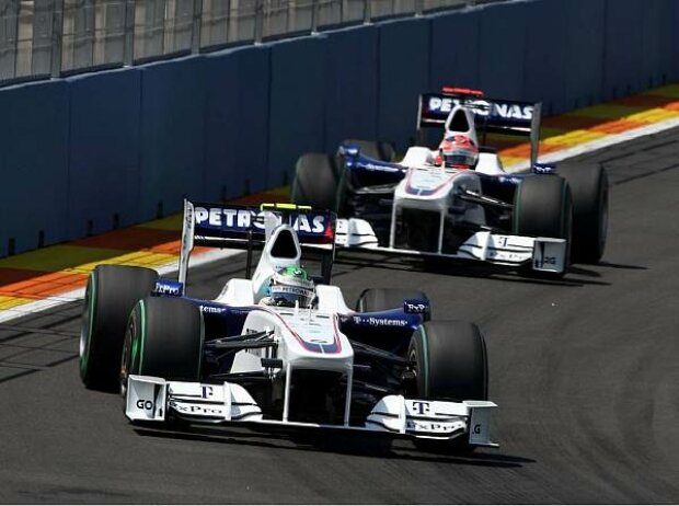 Nick Heidfeld vor Robert Kubica