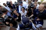 Arbeitsalltag eines Formel-1-Piloten: Nico Rosberg mit der Journaille
