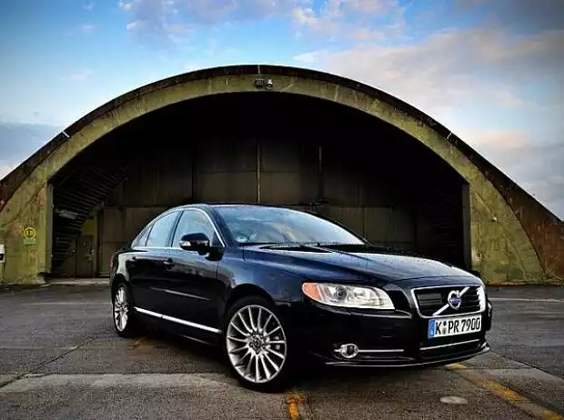 Volvo S80 AWD Titel-Bild zur News: Volvo S80 AWD