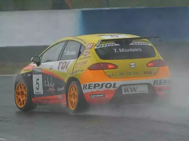 Titel-Bild zur News: Tiago Monteiro